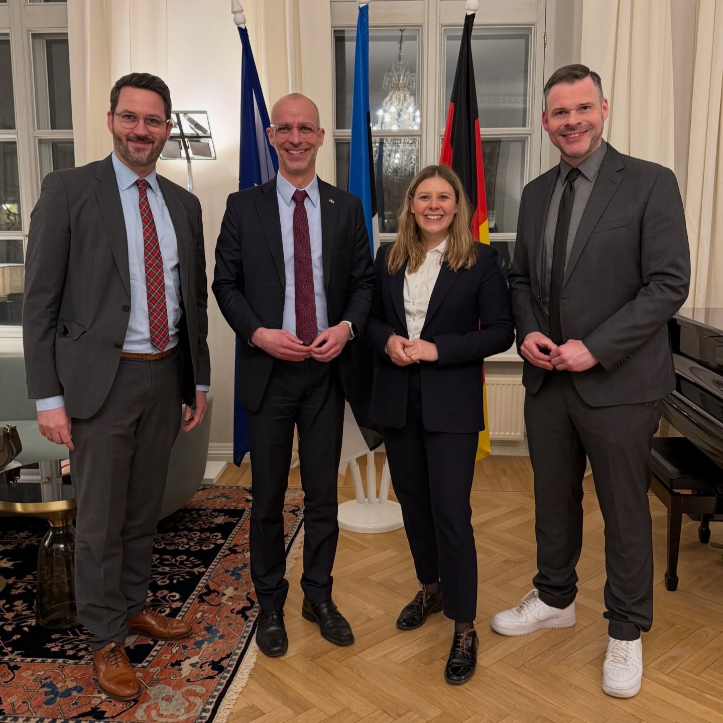 vgtgetg.jpg vgtgetg.jpg