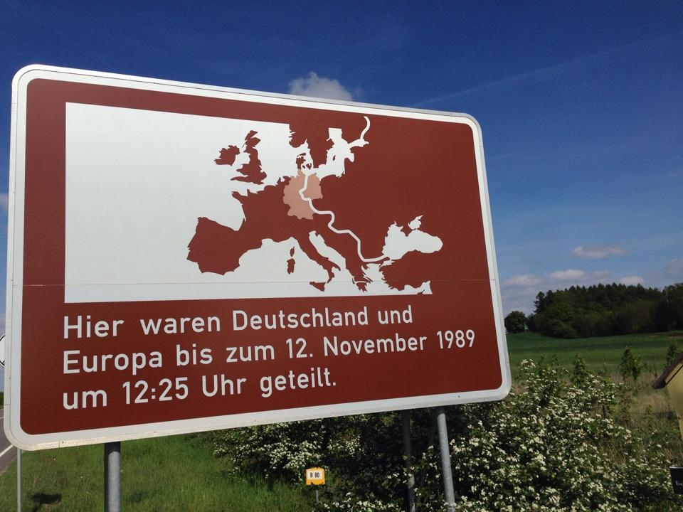 Mauer Mauer